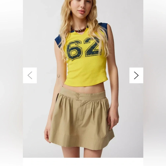 Urban outfitters BDG Belle Double-Button Mini Skirt beige size medium - Picture 3 of 14